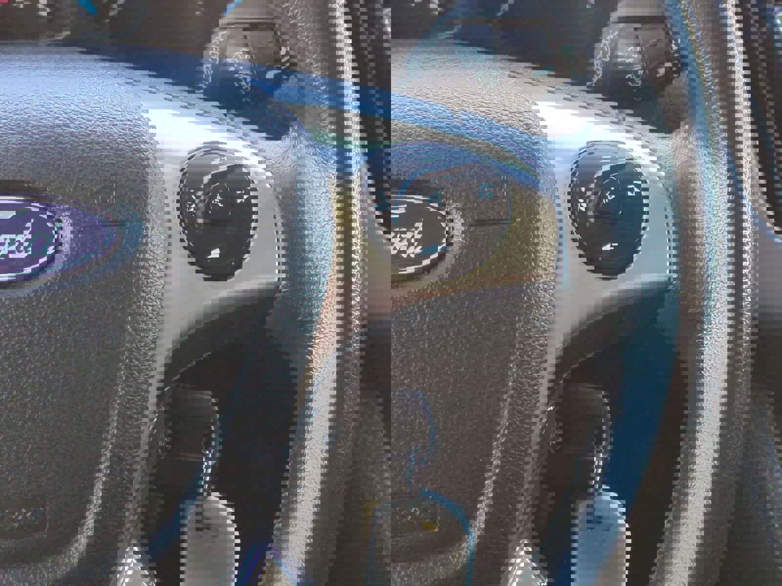 Used 2018 Ford Transit Connect XLT image 24