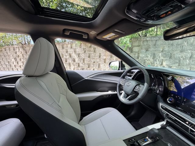 New 2026 Lexus RX 350 Premium w/ Accessory Package (2T) AWD/4WD image 23