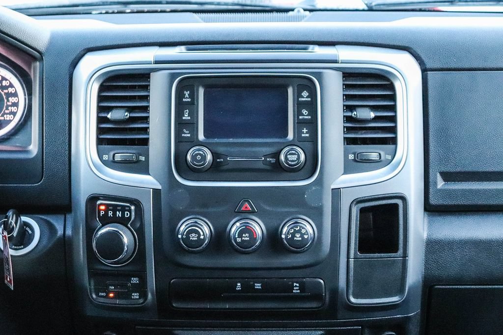 Used 2024 RAM 1500 Warlock AWD/4WD image 16