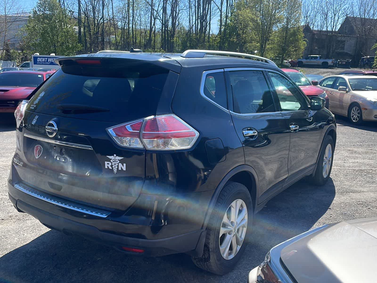 Used 2016 Nissan Rogue SV AWD/4WD image 8