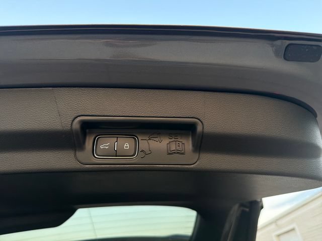 New 2026 Ford Explorer ST-Line w/ ST-Line Street Pack AWD/4WD image 7