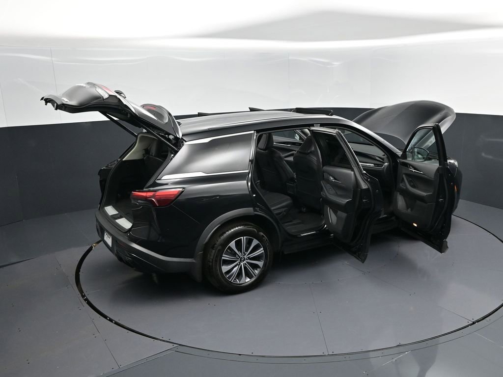 Used 2023 INFINITI QX60 Pure image 50