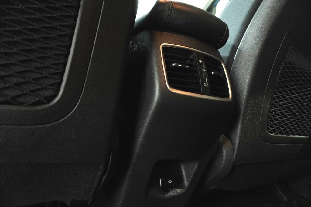Used 2019 Hyundai Tucson Sport w/ Cargo Package AWD/4WD image 15