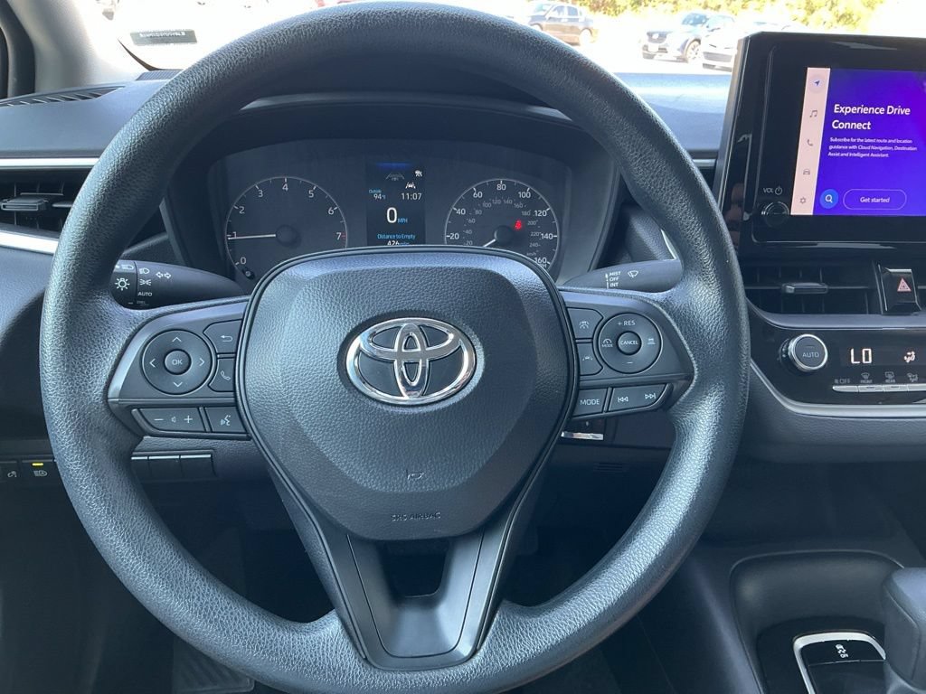 Used 2025 Toyota Corolla LE FWD image 18