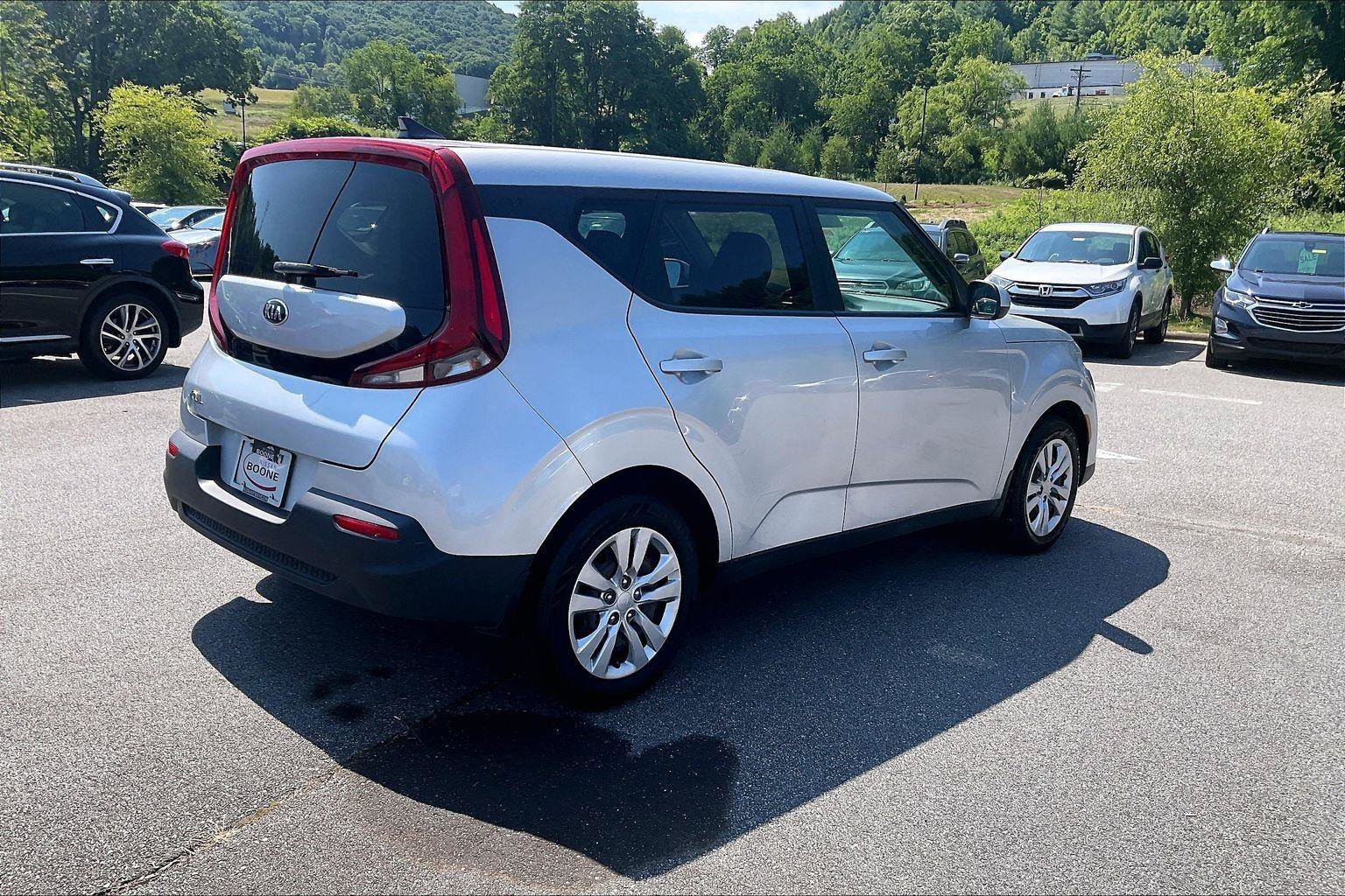 Used 2020 Kia Soul LX FWD image 6