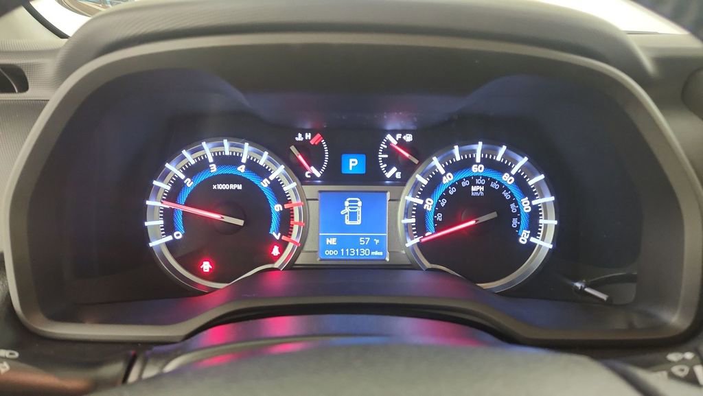 Used 2014 Toyota 4Runner Limited image 11