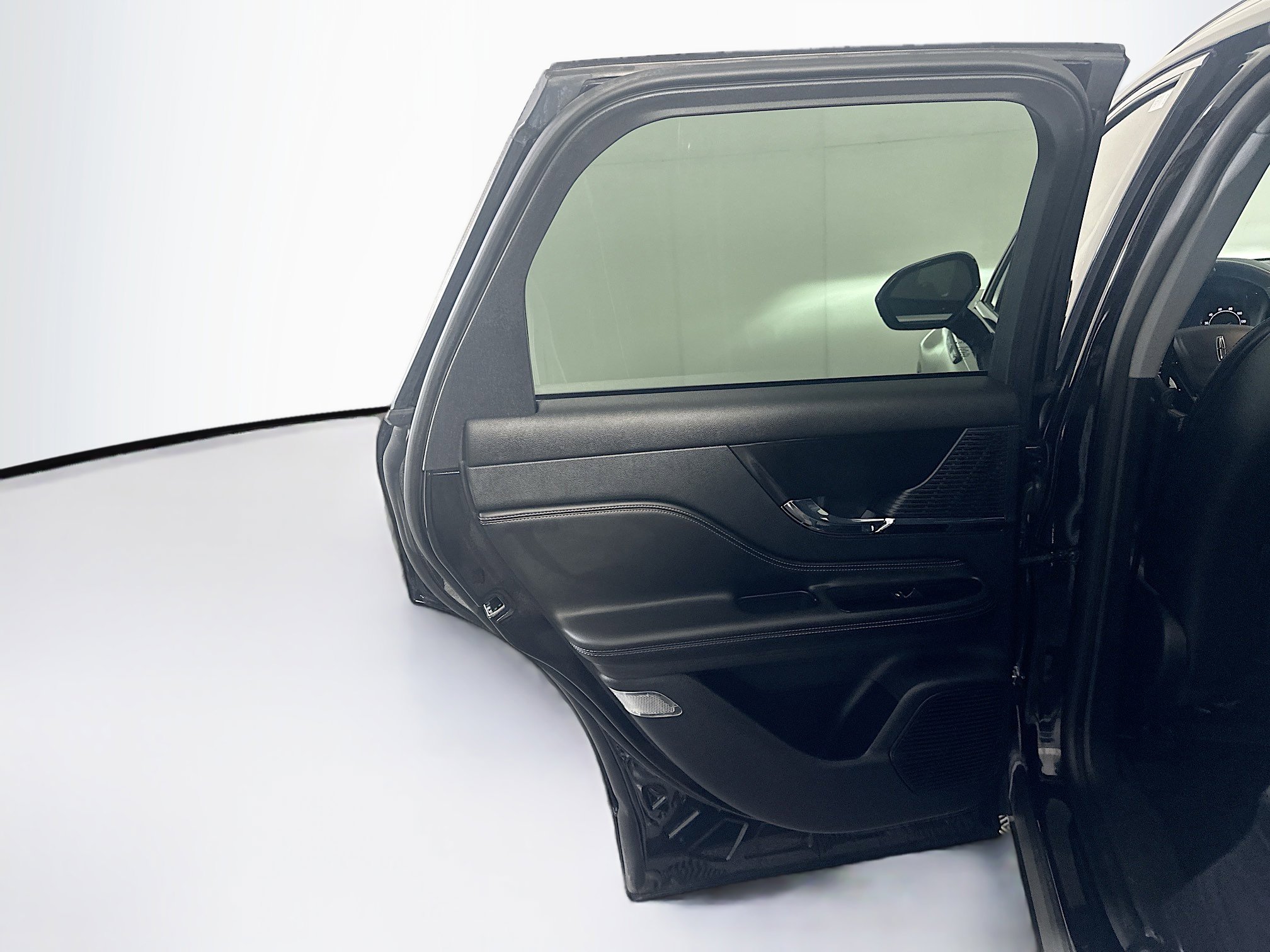 Used 2022 Lincoln Corsair FWD image 26