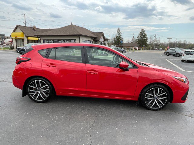 Used 2024 Subaru Impreza 2.0i Sport image 8