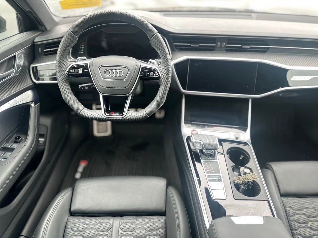 Used 2025 Audi RS 6 performance image 10