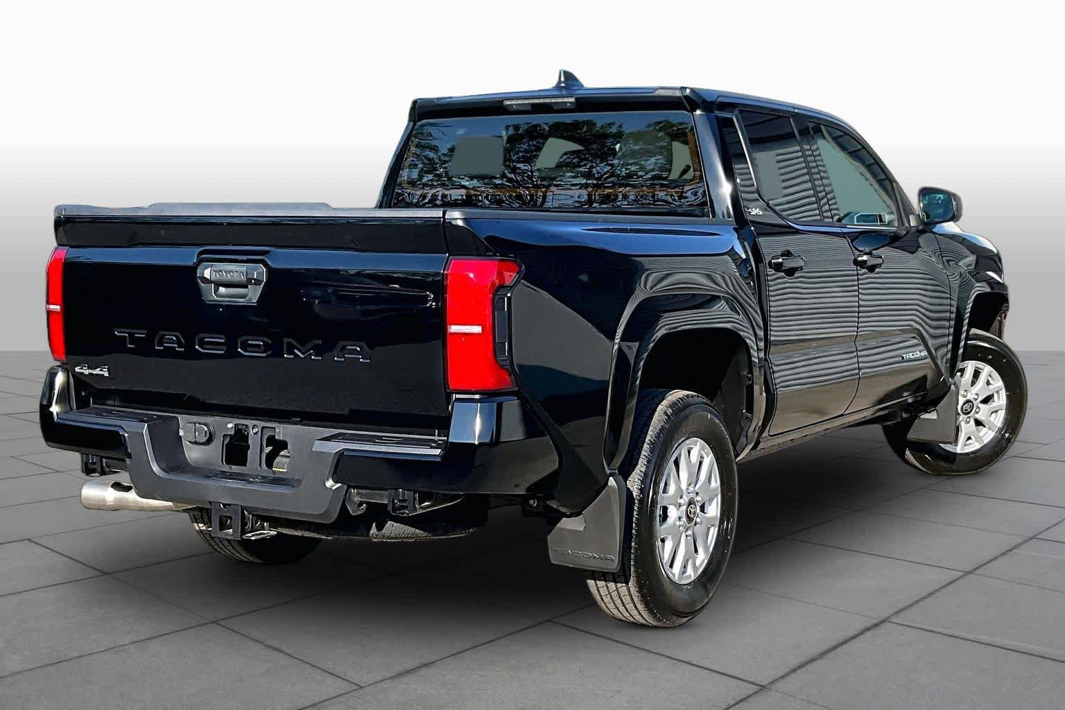 Used 2026 Toyota Tacoma SR5 AWD/4WD image 13