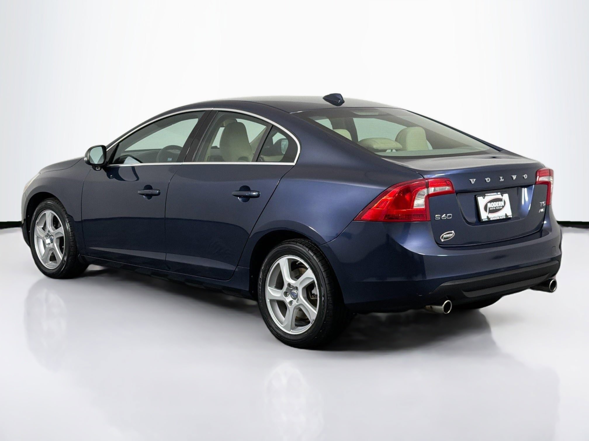 Used 2013 Volvo S60 T5 AWD/4WD image 9