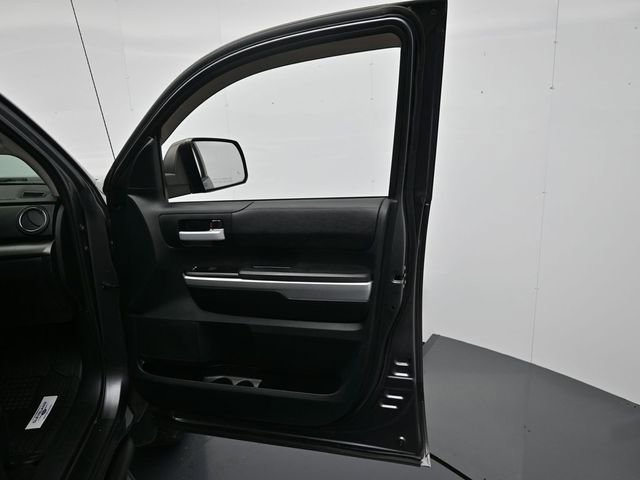 Used 2017 Toyota Tundra SR5 image 28