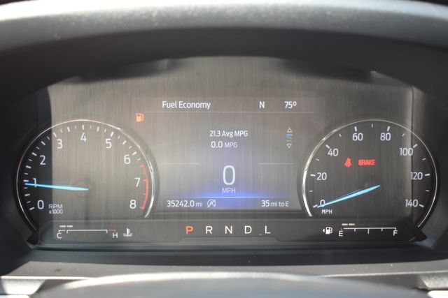 Used 2023 Ford Explorer XLT AWD/4WD image 19