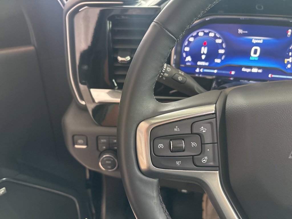 Used 2024 Chevrolet Silverado 2500 LTZ w/ LTZ Convenience Package image 11