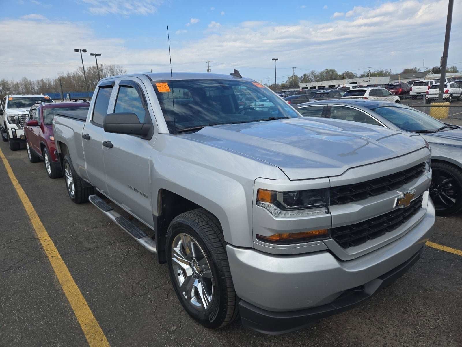 Used 2018 Chevrolet Silverado 1500 Custom w/ Custom Value Package AWD/4WD image 16