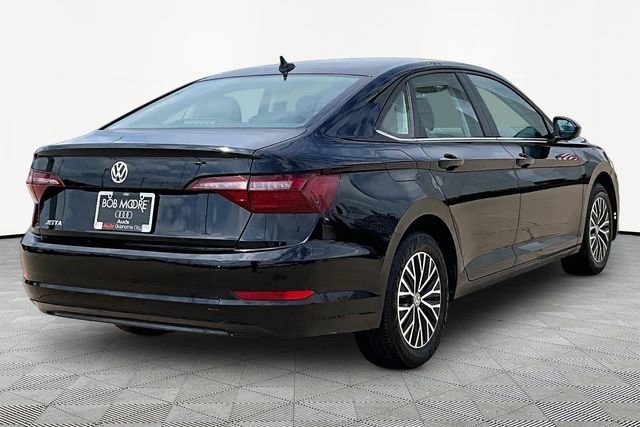 Used 2021 Volkswagen Jetta S image 2