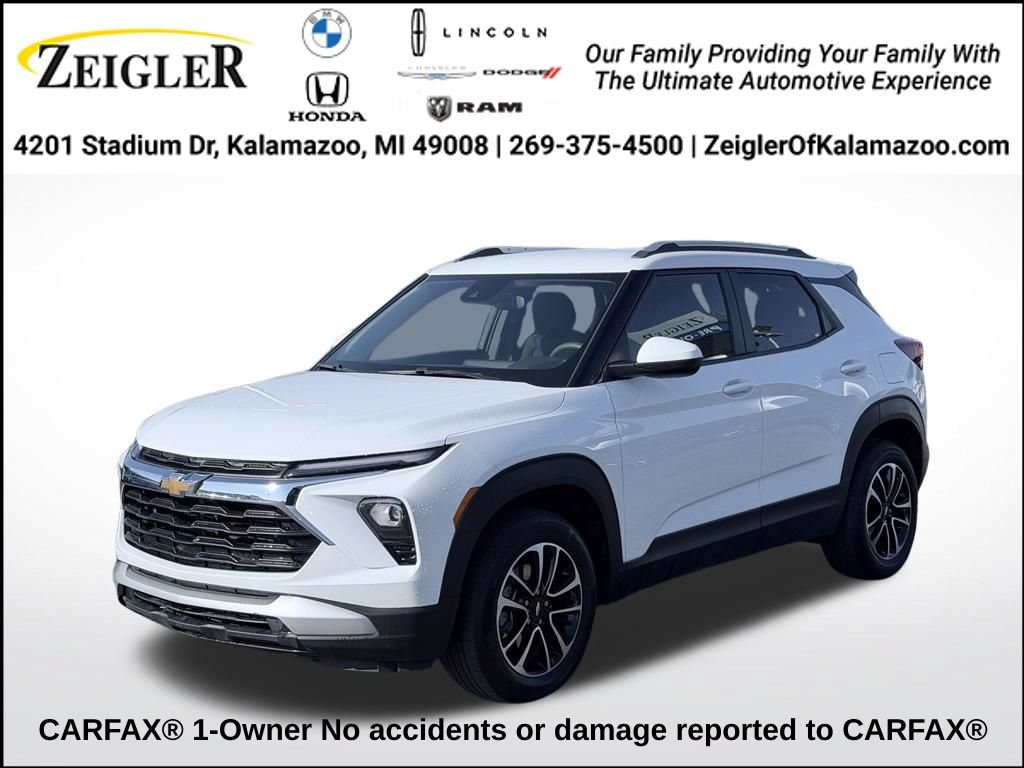 Used 2025 Chevrolet TrailBlazer LT AWD/4WD image 1