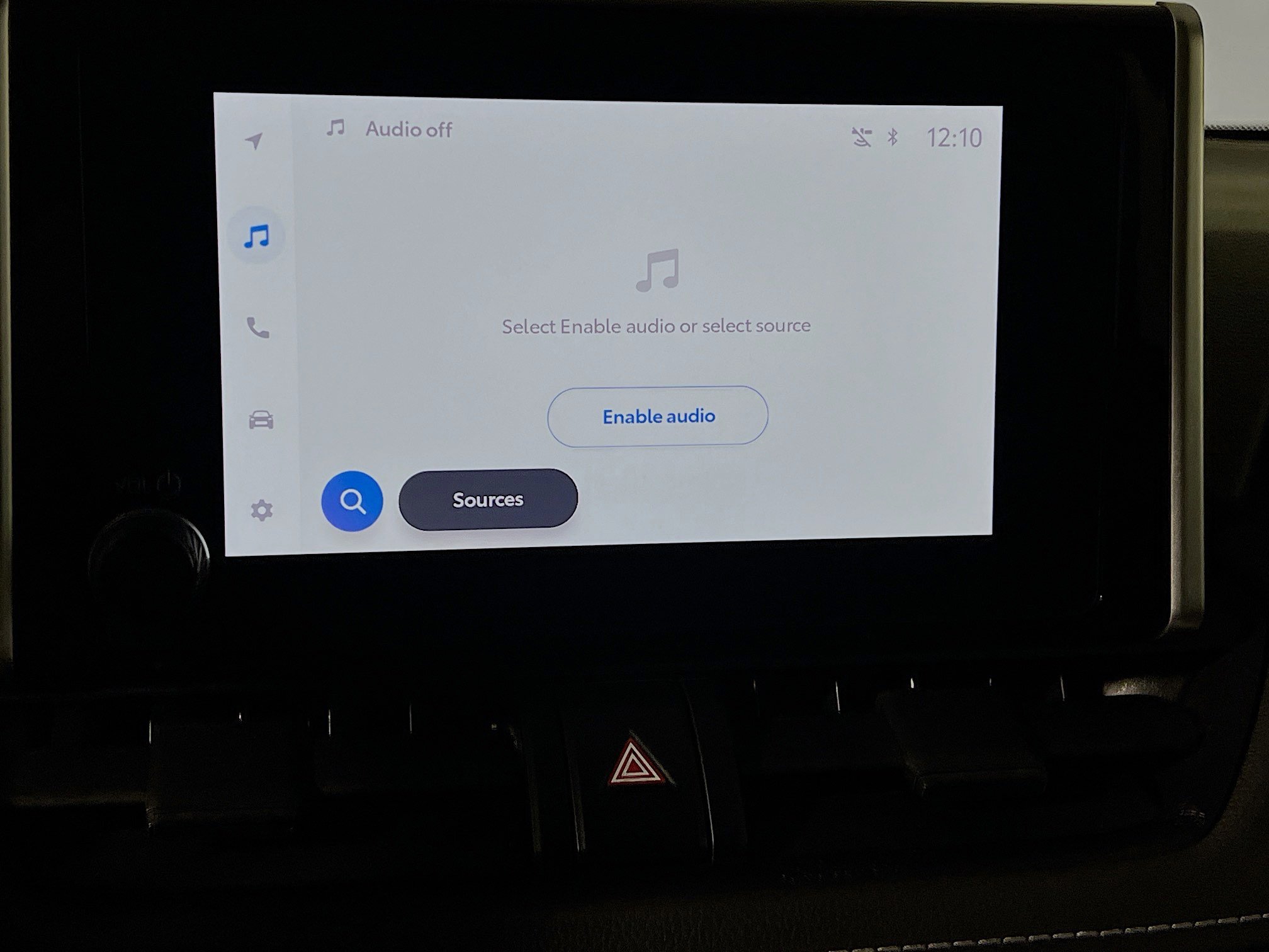 Used 2025 Toyota RAV4 XLE image 27