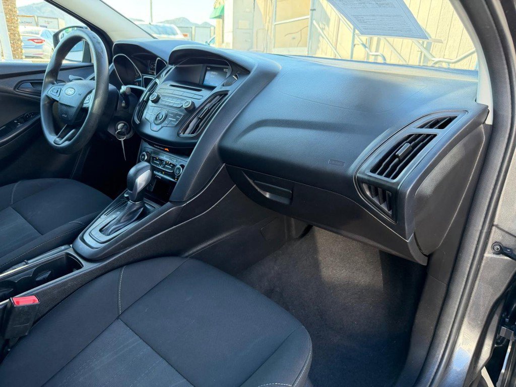 Used 2015 Ford Focus S image 19