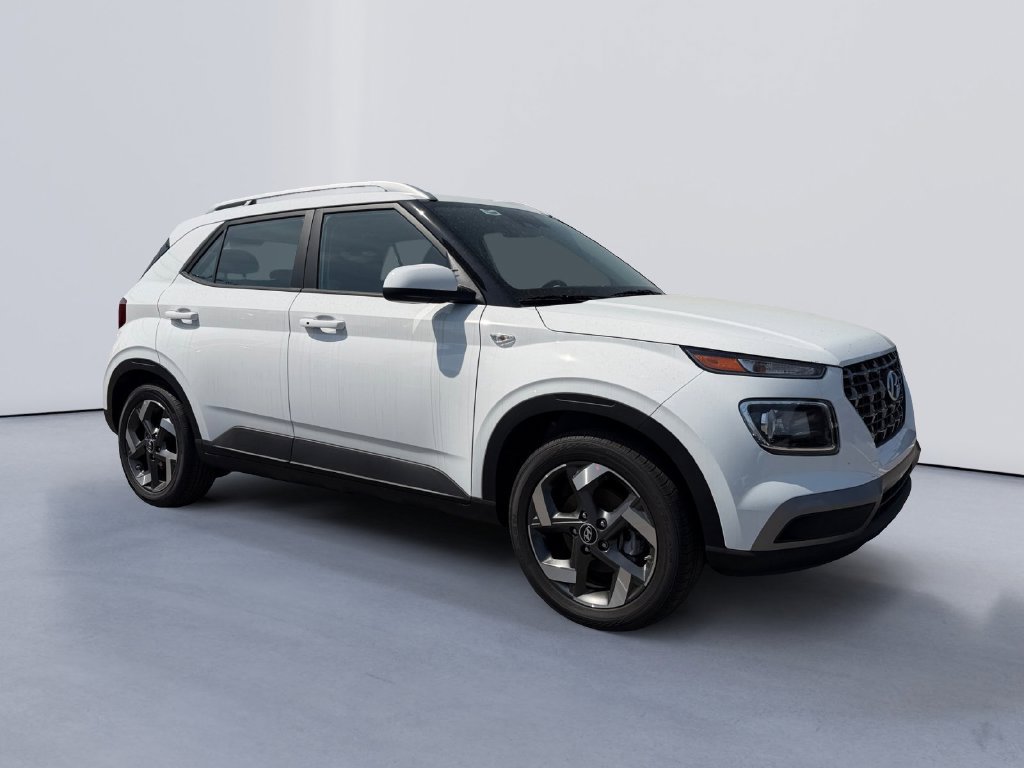 New 2026 Hyundai Venue SEL FWD image 1