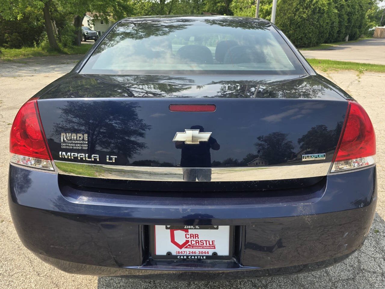 Used 2011 Chevrolet Impala LT FWD image 8