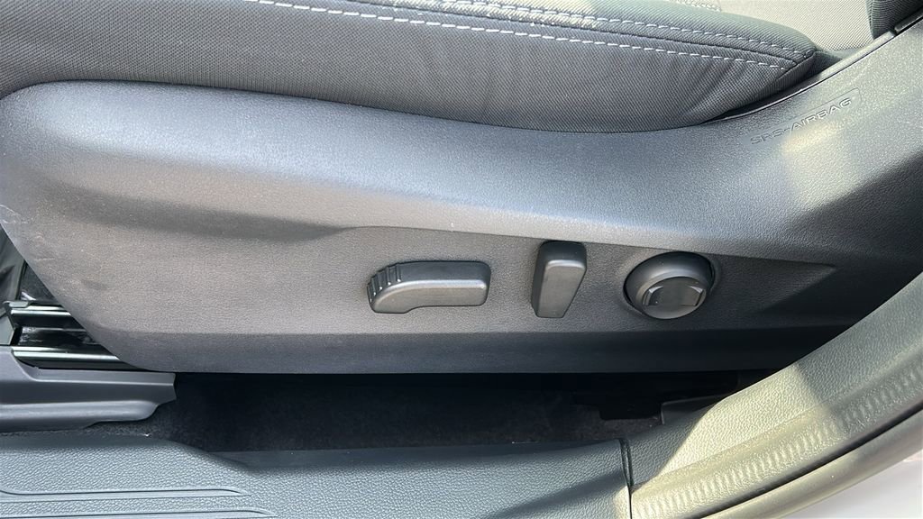 Certified 2025 Subaru Outback Premium image 11