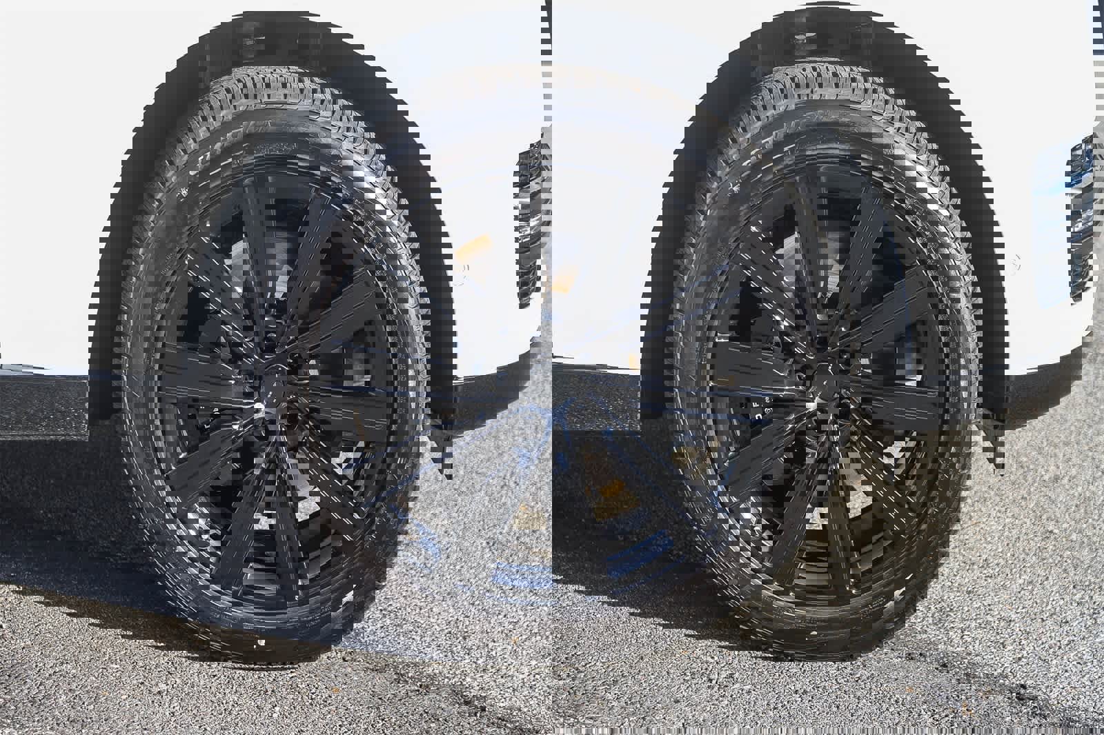 New 2026 Land Rover Range Rover SE image 10