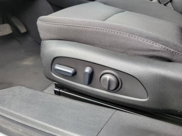 Used 2024 Chevrolet Malibu LT FWD image 9