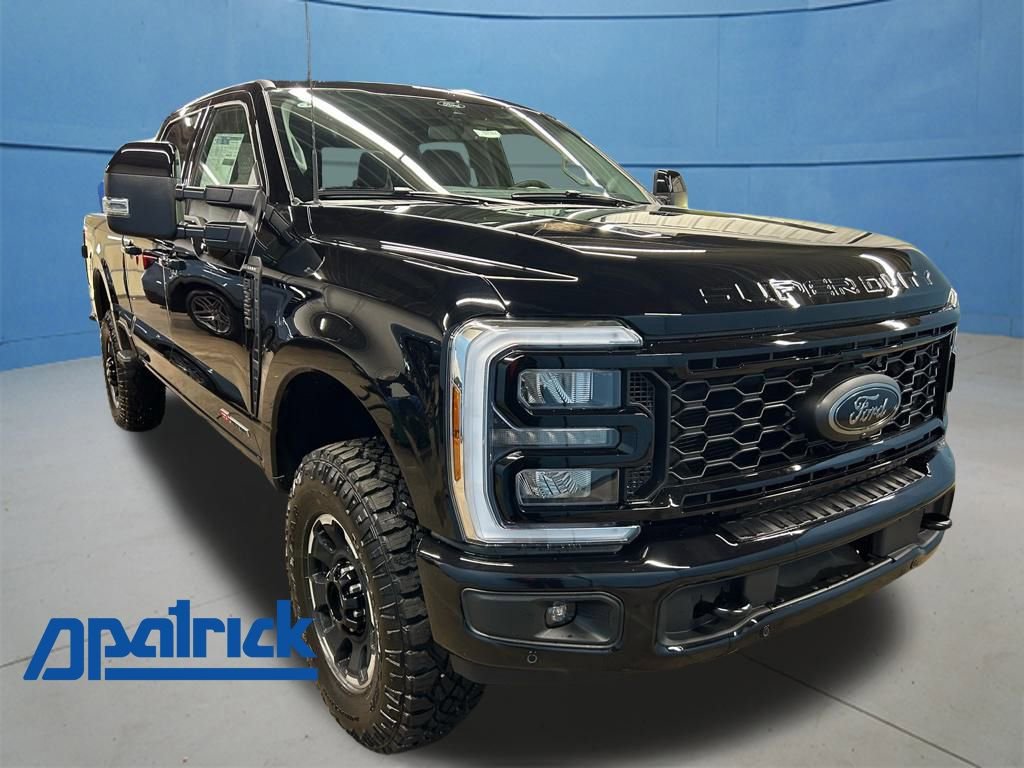 New 2026 Ford F350 Lariat w/ Tremor Off-Road Package