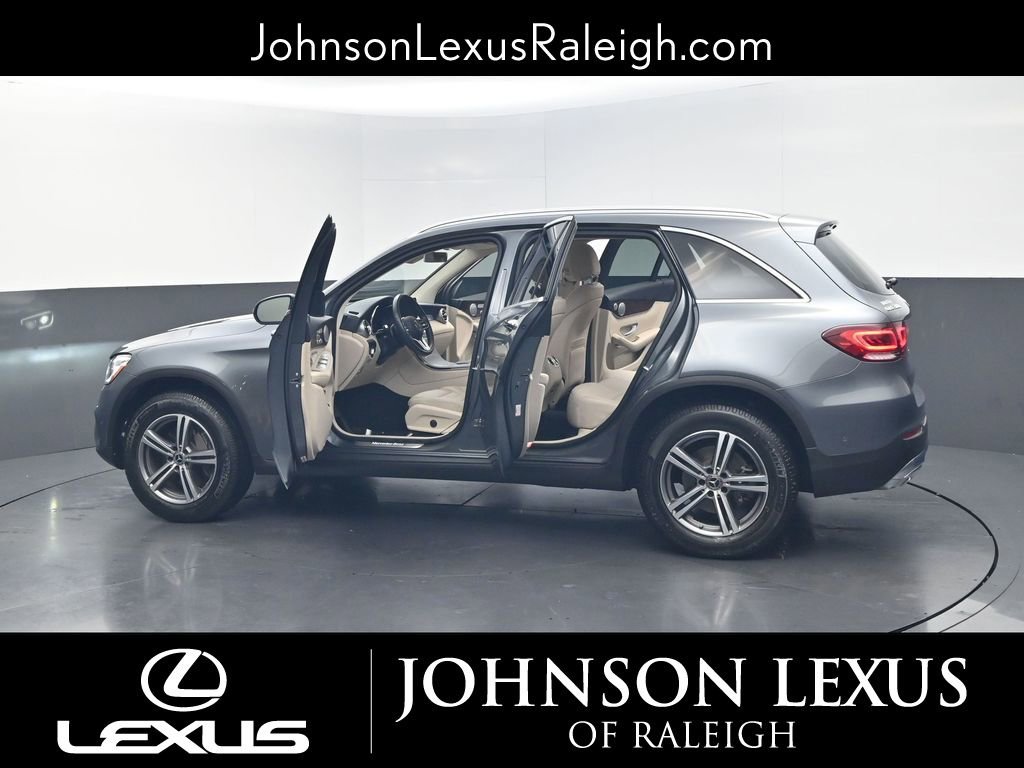 Used 2020 Mercedes-Benz GLC 300 4MATIC image 36