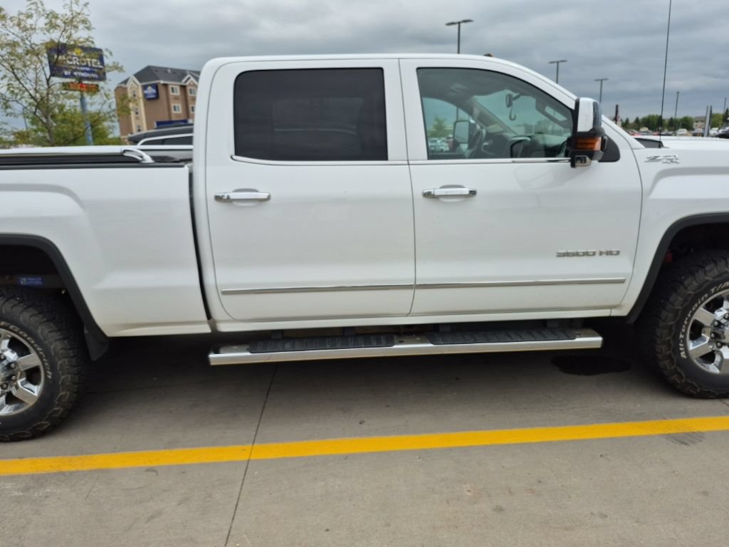 Used 2015 GMC Sierra 3500 SLT w/ Duramax Plus Package AWD/4WD image 25