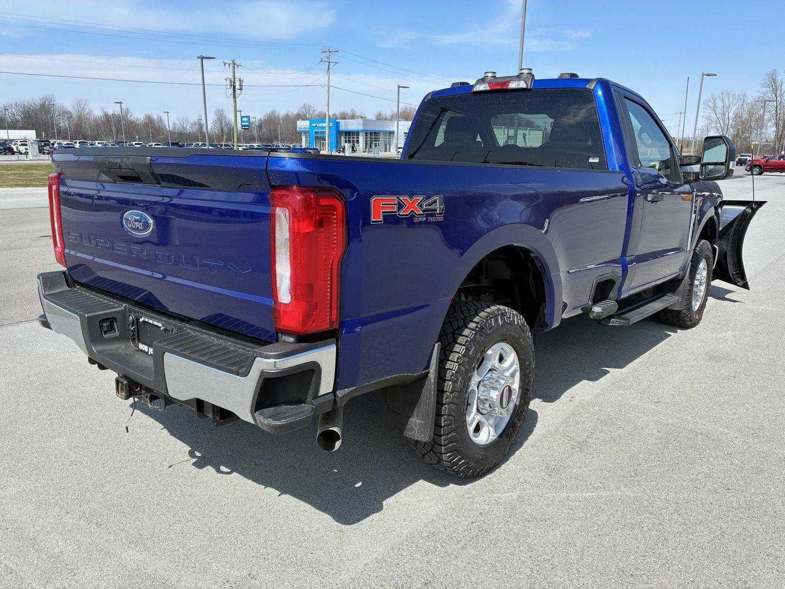 New 2026 Ford F250 XLT w/ FX4 Off-Road Package AWD/4WD image 2