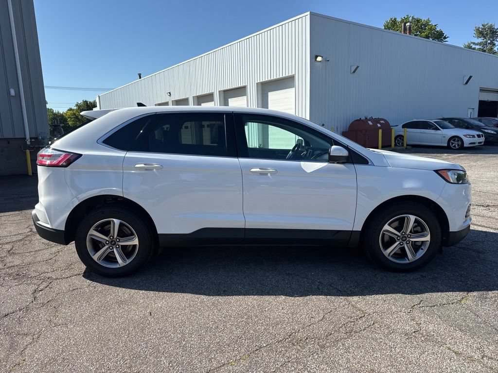 Used 2024 Ford Edge SEL w/ Convenience Package AWD/4WD image 8