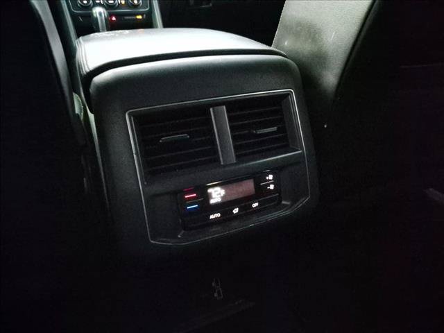 Used 2018 Volkswagen Atlas SE AWD/4WD image 14