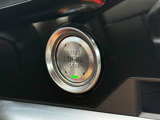 Used 2024 Chevrolet Corvette Stingray Coupe w/ 1LT RWD image 16