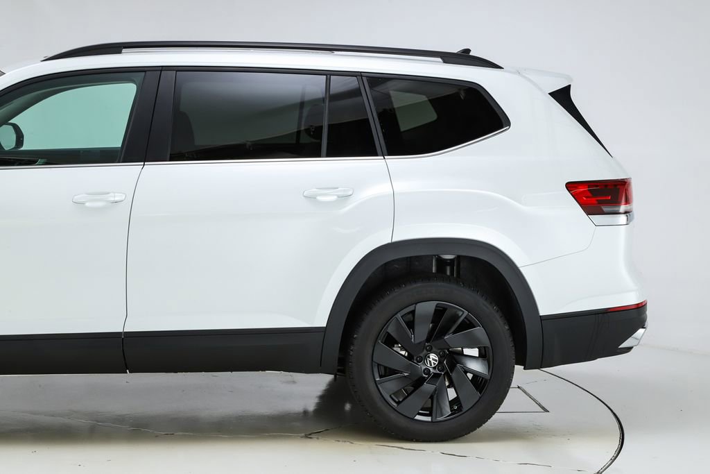 New 2026 Volkswagen Atlas SE image 43