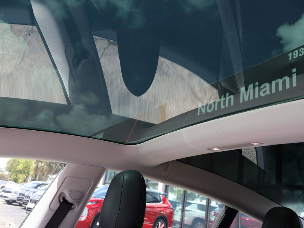 Used 2020 Tesla Model 3 Long Range AWD/4WD image 21