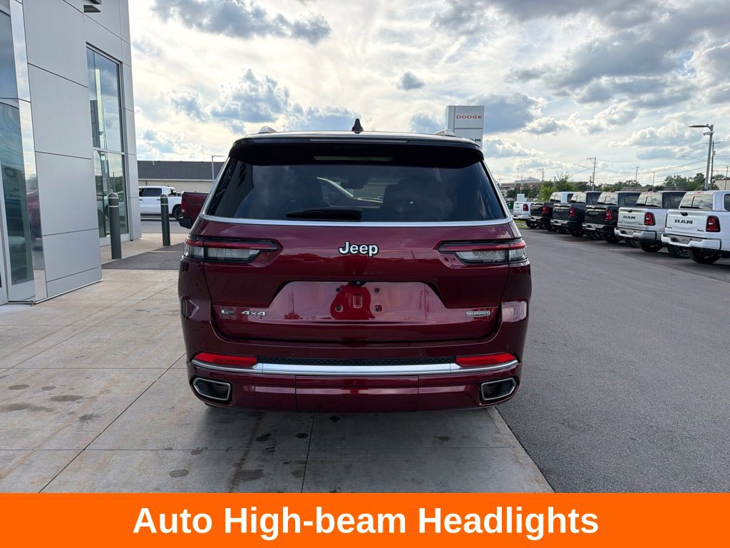 Used 2023 Jeep Grand Cherokee L Summit AWD/4WD image 11