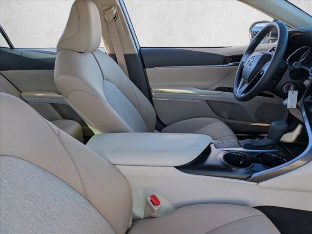 Certified 2020 Toyota Camry LE image 19