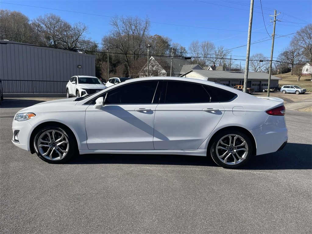 Used 2020 Ford Fusion SEL image 2