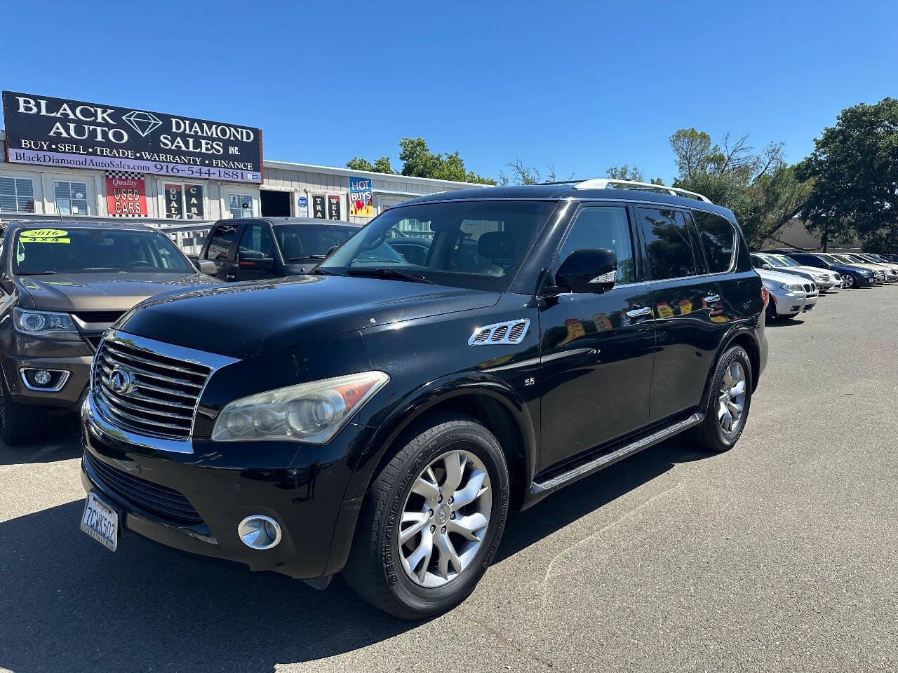 Used 2014 INFINITI QX80 4WD w/ Theater Package image 1