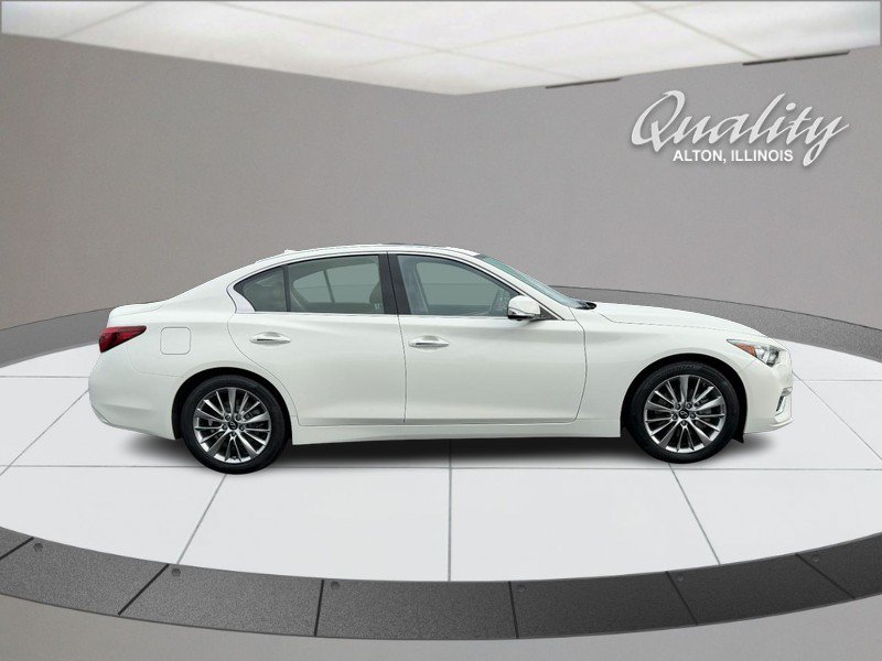 Used 2023 INFINITI Q50 Luxe AWD/4WD image 3