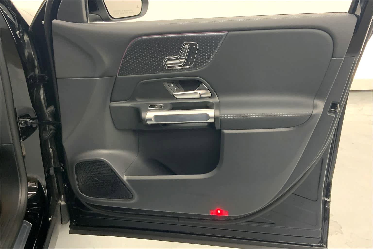 Certified 2024 Mercedes-Benz EQB 250+ image 26