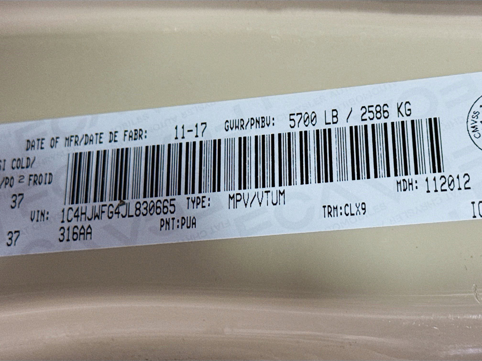 Used 2018 Jeep Wrangler Unlimited Rubicon w/ Connectivity Group image 38