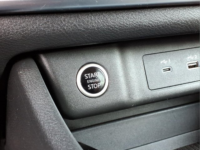 Certified 2023 Nissan Rogue SV w/ SV Premium B Package AWD/4WD image 16