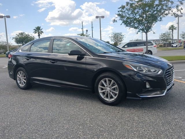 Used 2019 Hyundai Sonata SE image 2