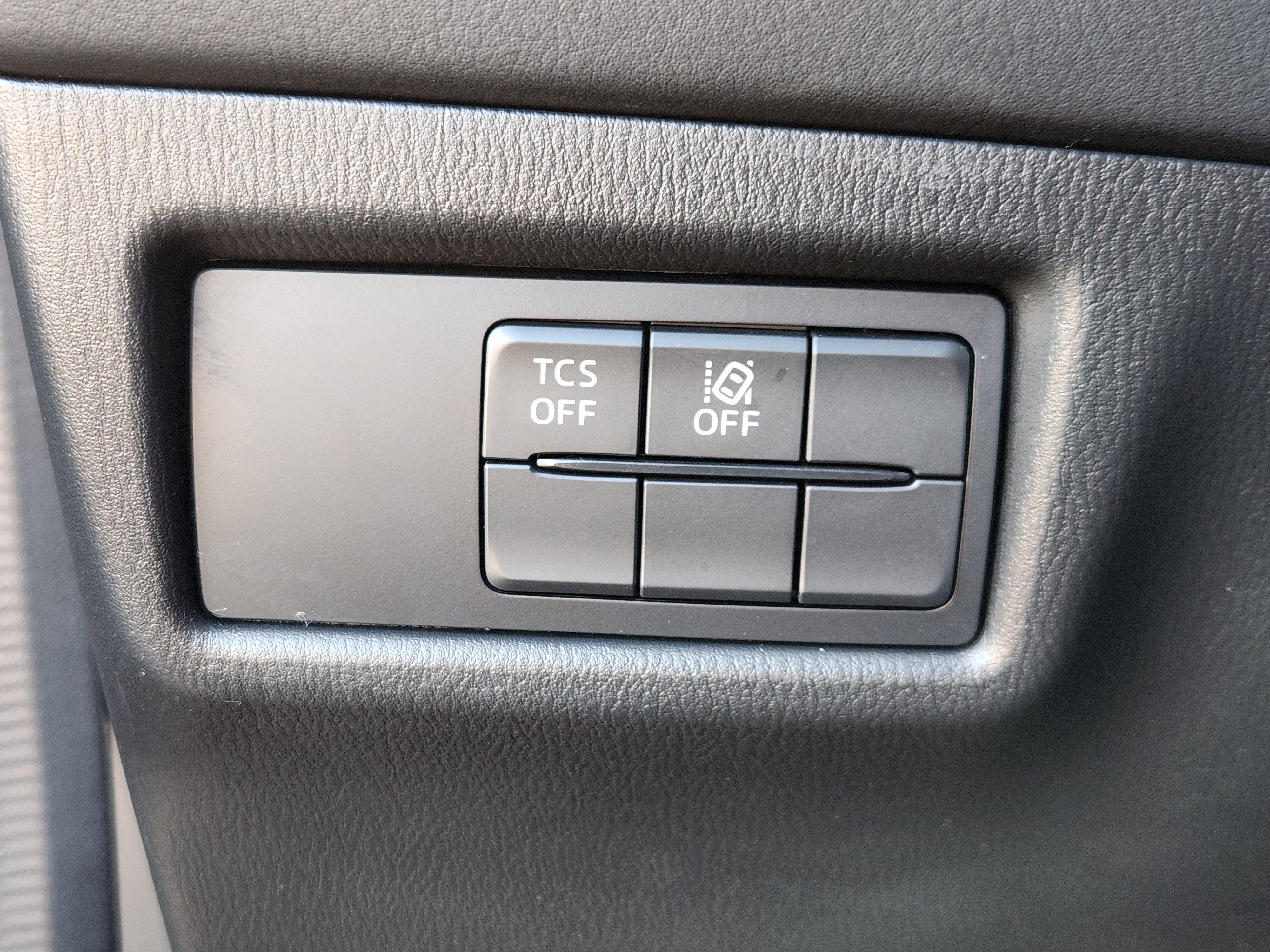 Used 2019 MAZDA CX-5 Touring image 24