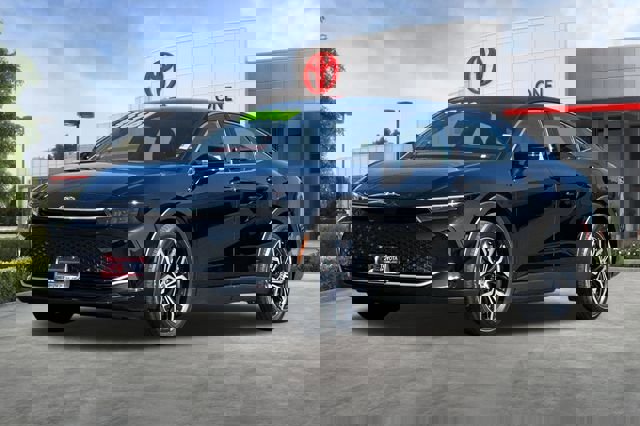 Used 2024 Toyota Crown Limited image 10