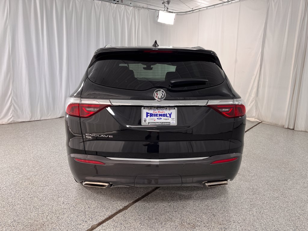 Used 2023 Buick Enclave Essence AWD/4WD image 13