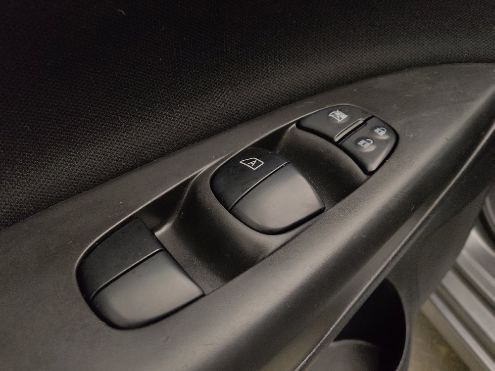 Used 2019 Nissan Sentra S FWD image 27